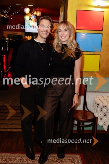  Marko Subotic;  Melani Mekicar, radijska in televizijska voditeljicaSamo še enkrat gremo spat, premiera v Mini teatru