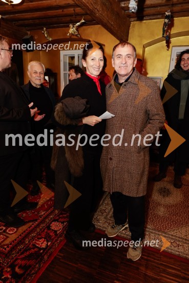  Sanja Neškovič Peršin, koreografinja; nekdanja direktorica Balet Ljubljana;  Blaž Peršin, direktor Muzeja in galerije mesta LjubljaneSamo še enkrat gremo spat, premiera v Mini teatru