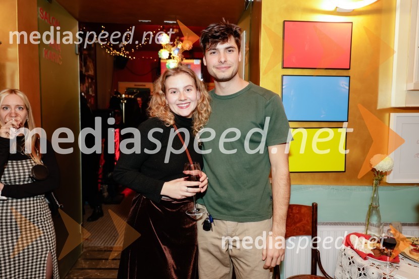  Suzana Krevh, igralka;  Svit Stefanija, igralecSamo še enkrat gremo spat, premiera v Mini teatru