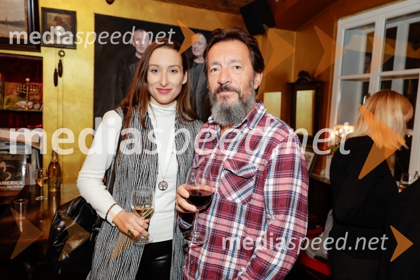  Gaja Višnar, igralka;  ... Samo še enkrat gremo spat, premiera v Mini teatru