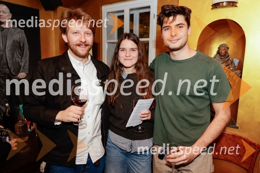  Jernej Potočan, režiser;  ... ;  Svit Stefanija, igralecSamo še enkrat gremo spat, premiera v Mini teatru