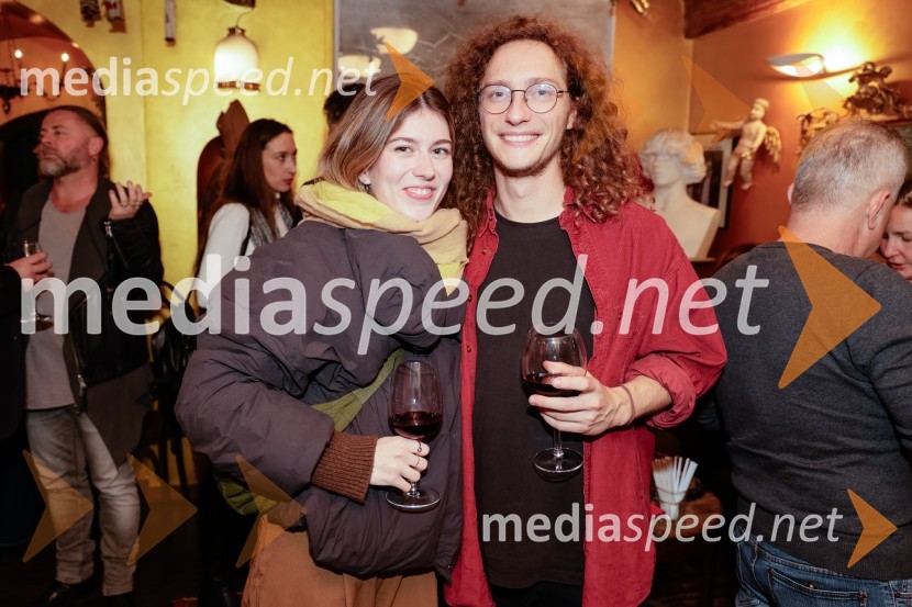  Mila Peršin, igralka;  Filip  Mramor, igralecSamo še enkrat gremo spat, premiera v Mini teatru