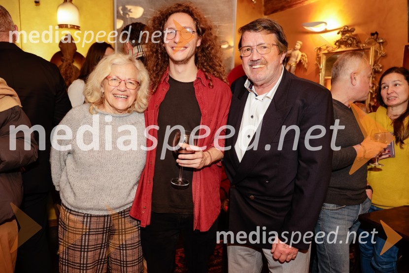  ... ;  Filip  Mramor, igralec;  ... Samo še enkrat gremo spat, premiera v Mini teatru