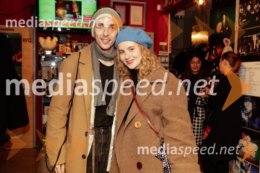  Bor Ravbar, režiser;  Suzana Krevh, igralkaSamo še enkrat gremo spat, premiera v Mini teatru