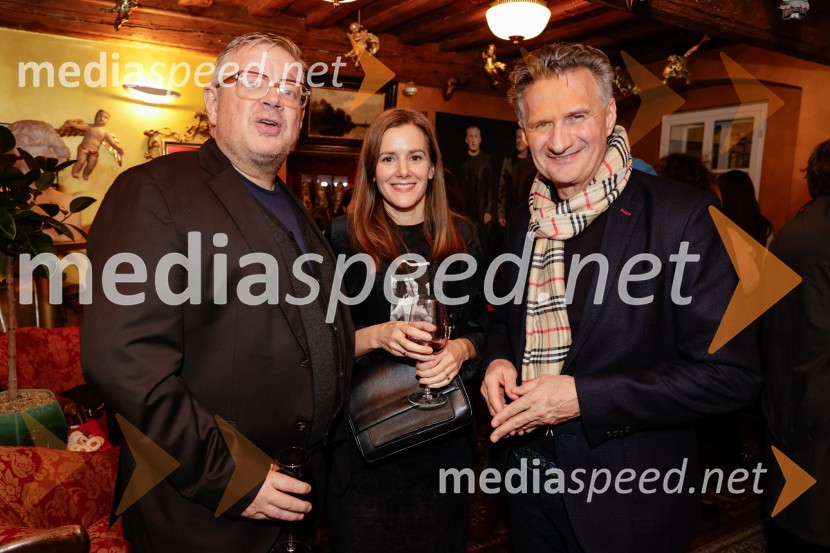  Robert Waltl, direktor, Mini teater;  ... ;  Milan Martin Cvikl, viceguverner Banke SlovenijeSamo še enkrat gremo spat, premiera v Mini teatru