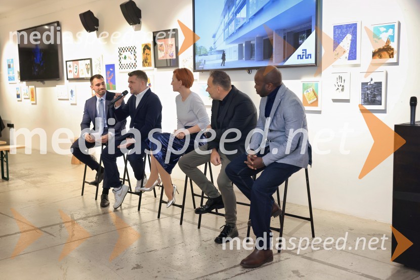  Tim Gregor Grünfeld, partner, Uniko;  Tim Gledstone, partner, Squire and Partners; dr. Asta Vrečko, ministrica za kulturo;  Janez Kunič, komercialni direktor, Trimo;  Wasya Awori, RikoV Londonu razstava Radovana Jenka in razprava o prihodnosti trajnostne prenove urbanih območij