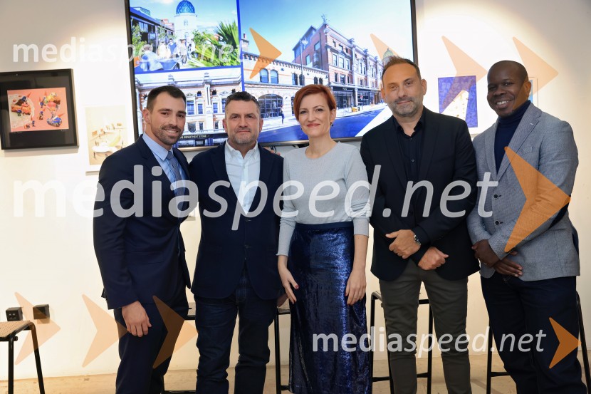  Tim Gregor Grünfeld, partner, Uniko;  Tim Gledstone, partner, Squire and Partners; dr. Asta Vrečko, ministrica za kulturo;  Janez Kunič, komercialni direktor, Trimo;  Wasya Awori, RikoV Londonu razstava Radovana Jenka in razprava o prihodnosti trajnostne prenove urbanih območij