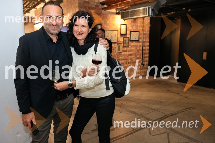  Janez Kunič, komercialni direktor, Trimo;  Natalija KuničV Londonu razstava Radovana Jenka in razprava o prihodnosti trajnostne prenove urbanih območij