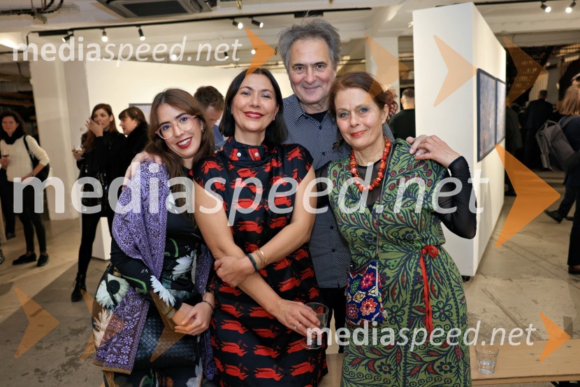  ... ;  ... ;  Radovan Jenko, umetnik;  ... V Londonu razstava Radovana Jenka in razprava o prihodnosti trajnostne prenove urbanih območij