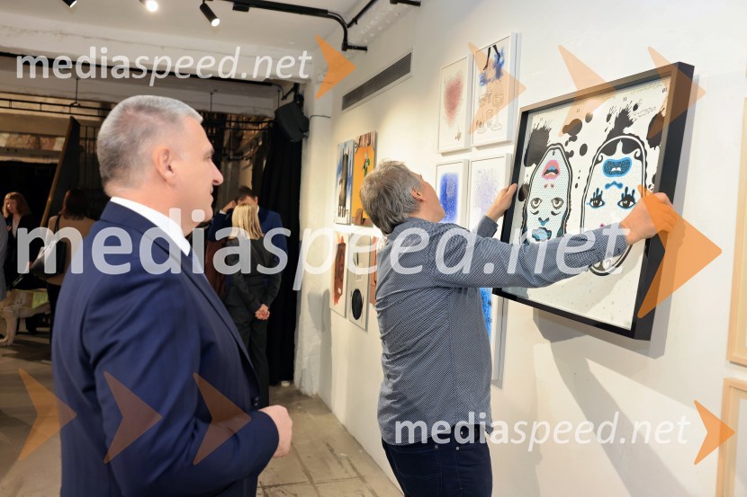  Marko Lotrič, predsednik, Državni svet;  Radovan Jenko, umetnikV Londonu razstava Radovana Jenka in razprava o prihodnosti trajnostne prenove urbanih območij