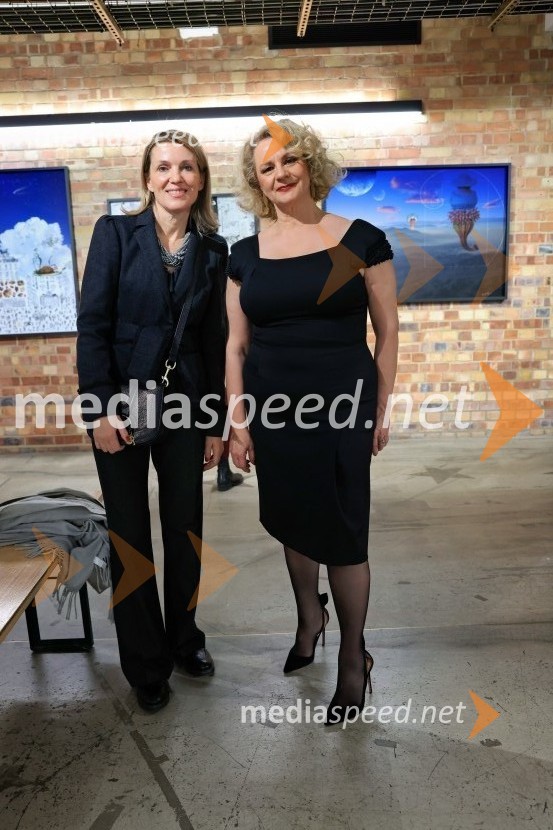  Barbara Uranjek, direktorica, Britansko-slovenska gospodarska zbornica;  Petra Zakrajšek, arhitektkaV Londonu razstava Radovana Jenka in razprava o prihodnosti trajnostne prenove urbanih območij