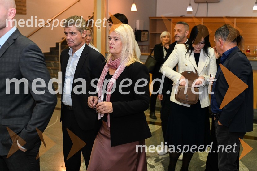  Drago Jernej, direktor Lasertehnik Maribor;  Nada Marinković, Lasertehnik MariborŠtajerska gospodarska odličnost 2024