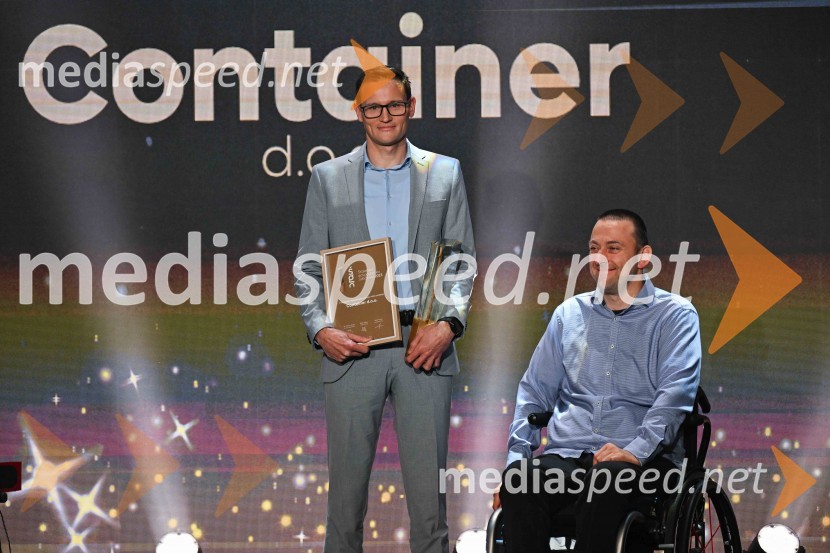  Garibaldi Ravnak, direktor, Container d.o.o.;  Bogdan Kronovšek, direktor in lastnik podjetja KronotermŠtajerska gospodarska odličnost 2024