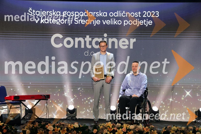  Garibaldi Ravnak, direktor, Container d.o.o.;  Bogdan Kronovšek, direktor in lastnik podjetja KronotermŠtajerska gospodarska odličnost 2024