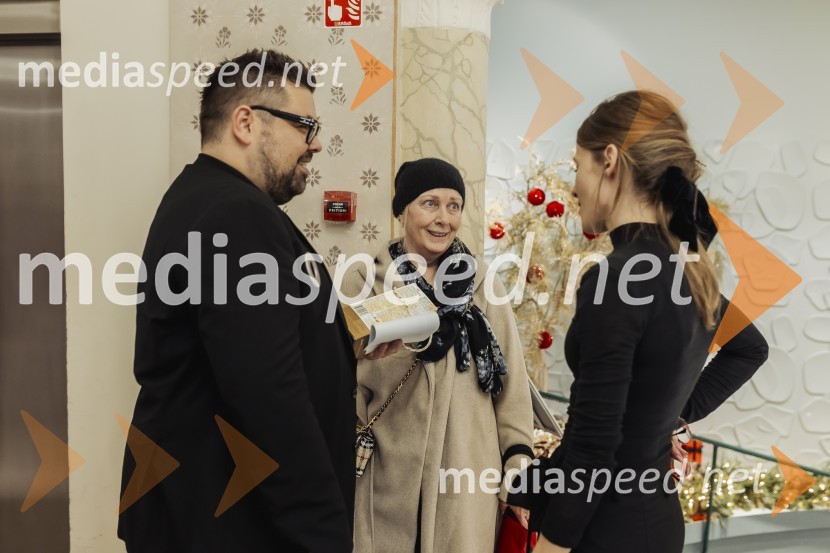  Nejc Simšič, novinar;  ... ;  ... Večer gurmanskih dišav z Nicolai Parfumeur Createur v Ikona Ljubljana