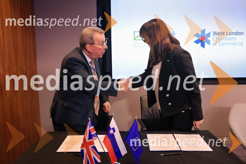  Alan Rides, CEO, West London Chambers  of Commerce;  Tamara Zajec Balažič, namestnica direktorja, SPIRIT SlovenijaPoslovna konferenca BSCC na londonski borzi