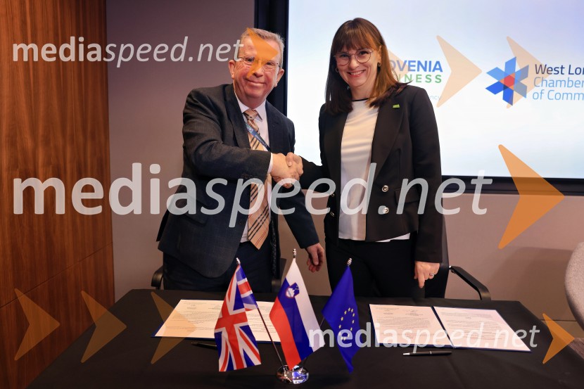  Alan Rides, CEO, West London Chambers  of Commerce;  Tamara Zajec Balažič, namestnica direktorja, SPIRIT SlovenijaPoslovna konferenca BSCC na londonski borzi