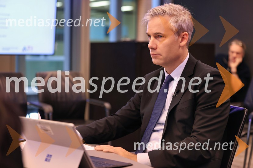 dr. Simon Savšek, vodja pisarne Skupine Evropske investicijske banke v SlovenijiPoslovna konferenca BSCC na londonski borzi