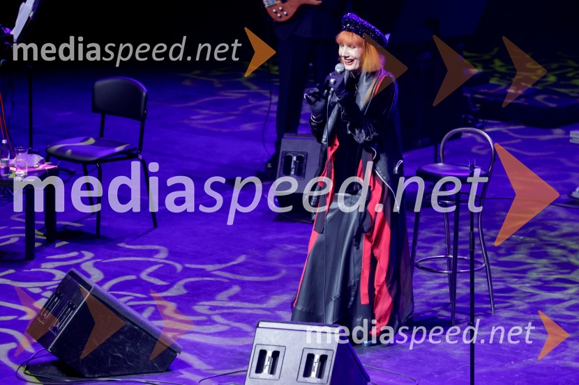  Josipa Lisac, pevkaJosipa Lisac, koncert v Cankarjevem domu