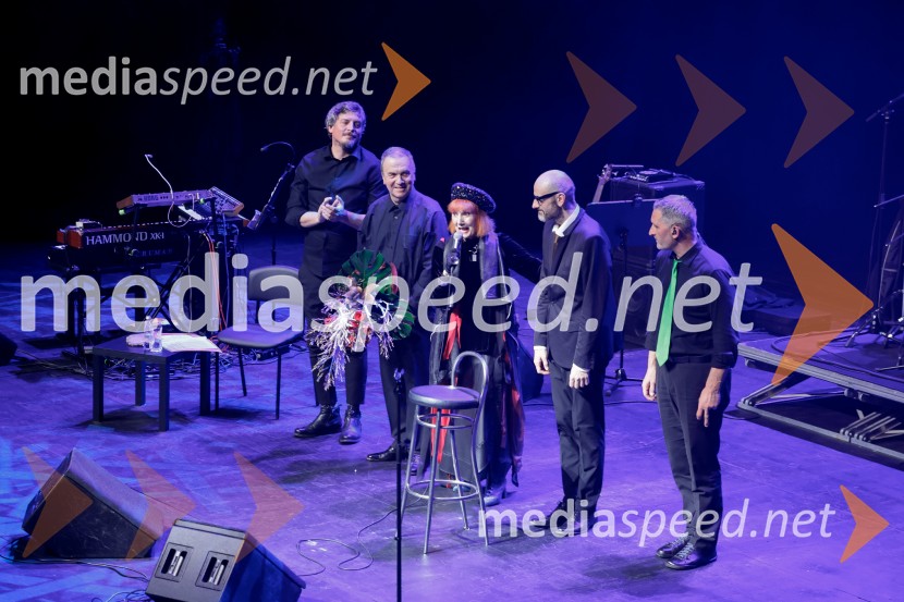  ... ;  ... ;  Josipa Lisac, pevka;  ... ;  ... Josipa Lisac, koncert v Cankarjevem domu