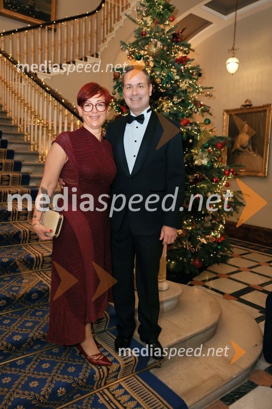  Dijana Ribarič Selakovič, Planet GV d.o.o;  Peter  Ribarič, direktor, Planet GV d.o.oChristmas Gala 2024, dogodek Britansko - slovenske gospodarske zbornice