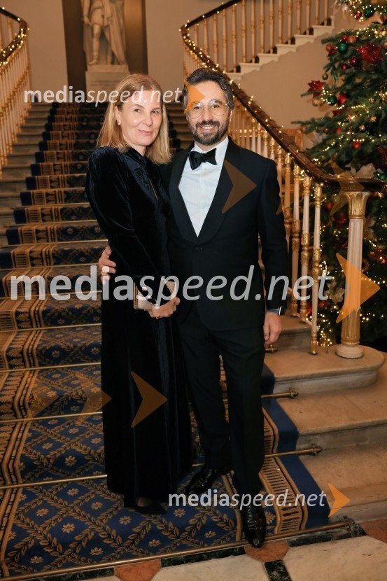  Marija Dragović;  Tine Kračun, direktor, Inštitut za strateške rešitveChristmas Gala 2024, dogodek Britansko - slovenske gospodarske zbornice