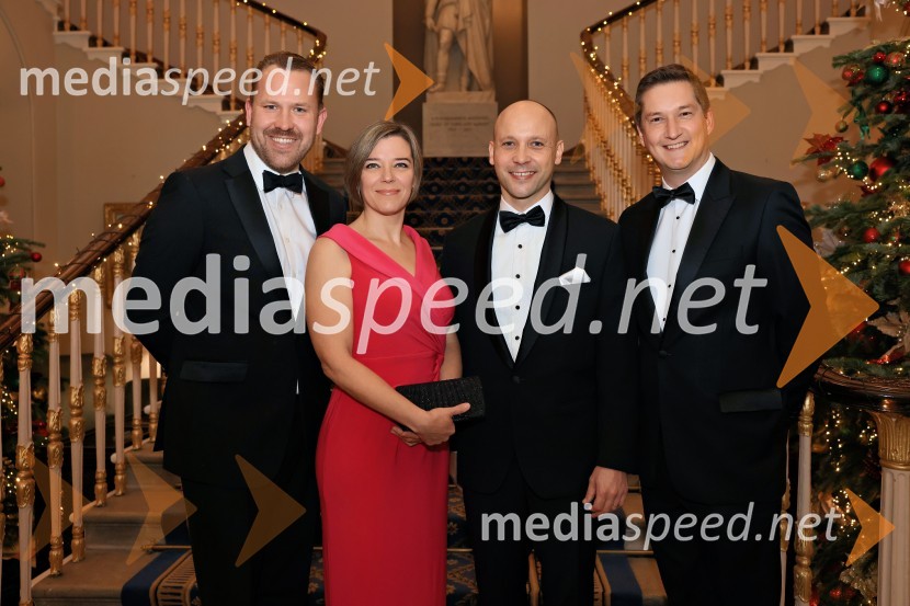  ... ;  Brigita Femec, Leone;  Matija Šinigoj, Leone;  ... Christmas Gala 2024, dogodek Britansko - slovenske gospodarske zbornice