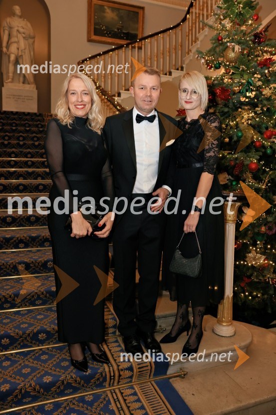  Azra Begič Milanez, CEO, A Tax International;  Bojan Šporar, partner, odvetniška pisarna Rojs, Peljhan, Prelesnik & partnerji;  Tina Cilenšek Lobe ,  A Tax InternationalChristmas Gala 2024, dogodek Britansko - slovenske gospodarske zbornice