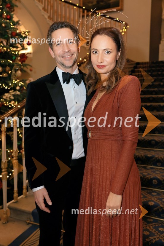  Miha Žerko, predsednik uprave, SRC;  Sara Ana ŽerkoChristmas Gala 2024, dogodek Britansko - slovenske gospodarske zbornice