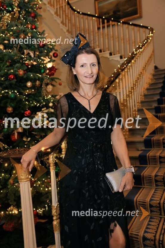  Ivana Nedižavec Korada,  namestnica direktorice, Center of Excellence in FinanceChristmas Gala 2024, dogodek Britansko - slovenske gospodarske zbornice