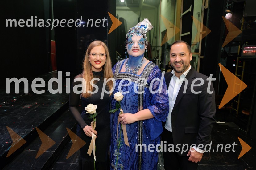  Špela Pokeržnik, glasbenica in novinarka;  Rebeka Lokar, operna pevka;  Tim Ribič, SNG MariborTurandot, opera na odru Slovenskega narodnega gledališča Maribor