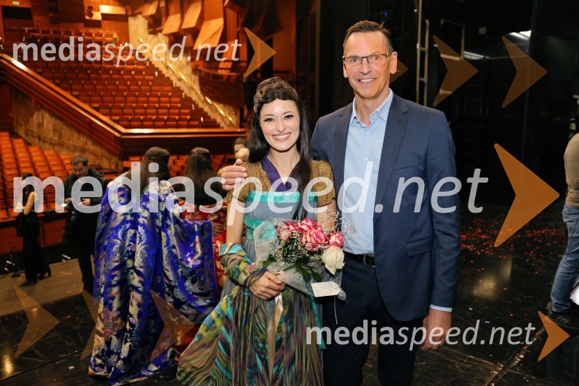  Nika Gorič, sopranistka;  ... Turandot, opera na odru Slovenskega narodnega gledališča Maribor