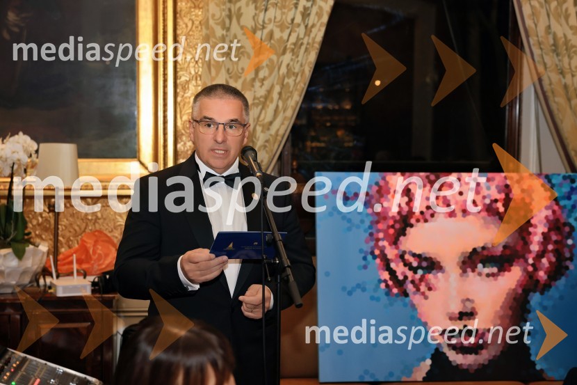  Marko Lotrič, predsednik, Državni svetChristmas Gala 2024, dogodek Britansko - slovenske gospodarske zbornice