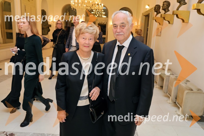  Alojzija Moge-Čas, odvetnica;  Rudolf Moge, nekdanji politikTurandot, opera na odru Slovenskega narodnega gledališča Maribor