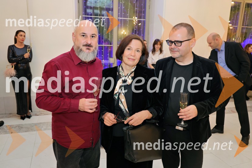  ... ;  ... ;  Alan Kavčič, predstavnik za odnose z javnostmi SNG MariborTurandot, opera na odru Slovenskega narodnega gledališča Maribor