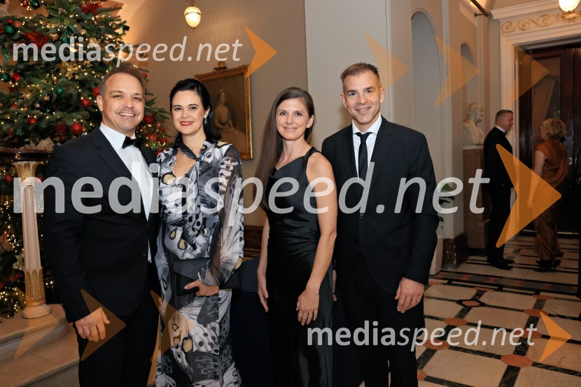 dr. Peter Baloh, direktor in ustanovitelj, Thriverse;  Tatjana Baloh Leban, Thriverse;  Melanja Korošec, podpredsednica SZS, podpredsednica skupine KJK Sports;  Leon Korošec, Direktor zimsko-športne divizije, Podpredsednik skupine ElanChristmas Gala 2024, dogodek Britansko - slovenske gospodarske zbornice