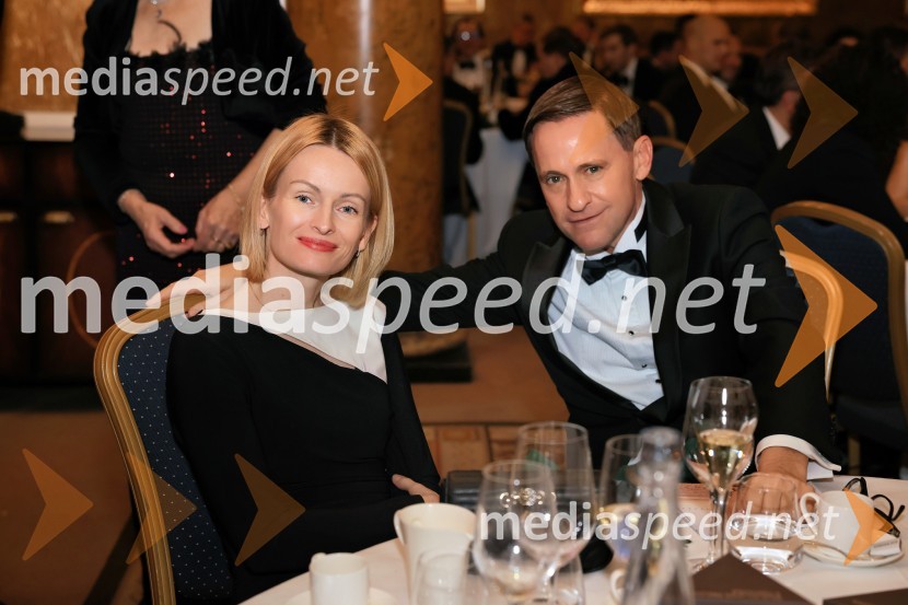  Andreja Bartenjev;  ... Christmas Gala 2024, dogodek Britansko - slovenske gospodarske zbornice