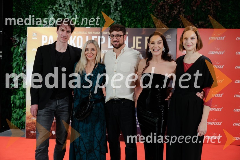  Katarina Čas, igralka;  Jure Henigman, igralec;  Perica Rai, režiser;  Barbara Ribnikar, igralka;  Ula  Furlan, igralka, voditeljicaPa tako lep dan je bil, premiera slovenskega filma v Cineplexx Ljubljana