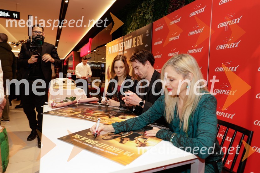  Barbara Ribnikar, igralka;  Jure Henigman, igralec;  Katarina Čas, igralkaPa tako lep dan je bil, premiera slovenskega filma v Cineplexx Ljubljana