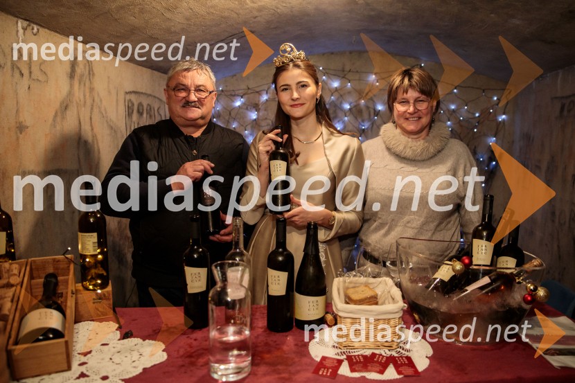  ... ;  Sanja Ferjančič, 27. Vinska kraljica Slovenije 2024;  ... Vinska pot v rovih pod starim Kranjem 2024, sobota 2