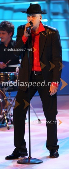 Vlado Kreslin, pevecViktorji 2005