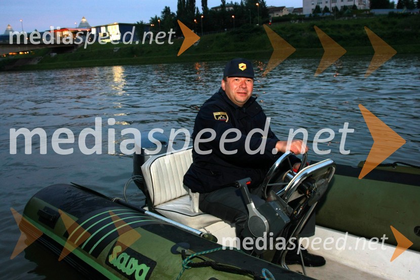 PolicistDogajanje na 17. Festivalu Lent 2009