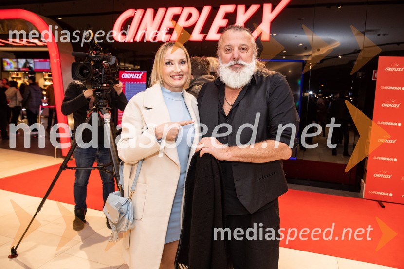  Tanja Ribič, igralka;  Vinci Vogue Anžlovar, scenaristPoslovil se je Vinci Vogue Anžlovar, legenda slovenskega filma