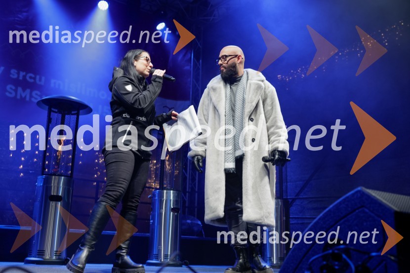  Saša Zadnik, novinarka;  Tilen Lotrič, pevecTradicionalni prižig prazničnih luči na občinski praznik MOK