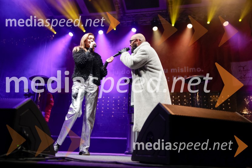  Manca  Špik, pevka;  Tilen Lotrič, pevecTradicionalni prižig prazničnih luči na občinski praznik MOK