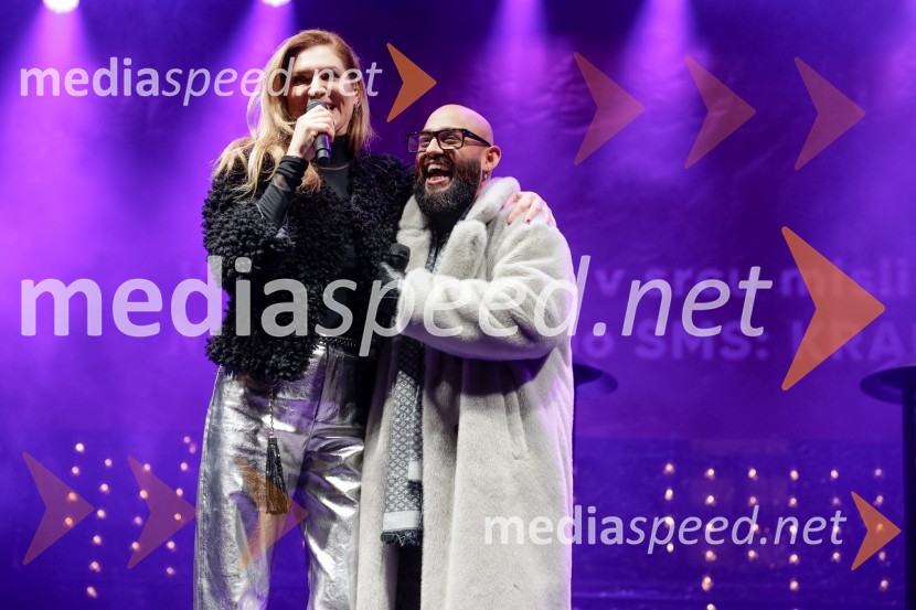  Manca  Špik, pevka;  Tilen Lotrič, pevecTradicionalni prižig prazničnih luči na občinski praznik MOK