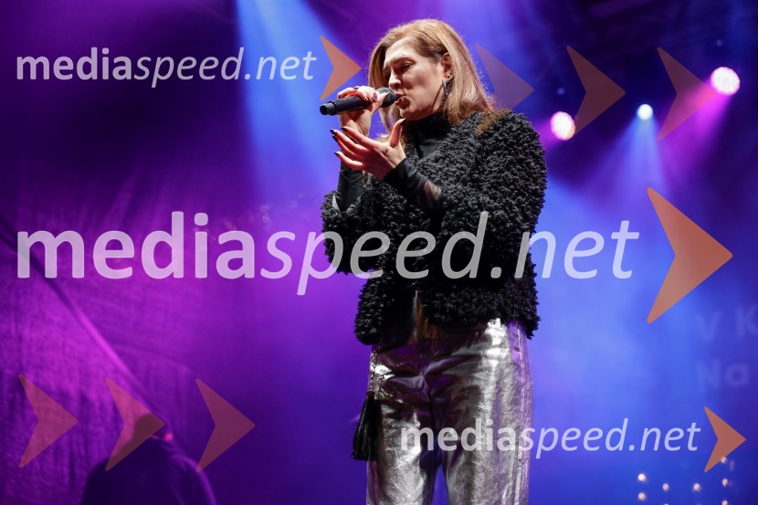  Manca  Špik, pevkaTradicionalni prižig prazničnih luči na občinski praznik MOK