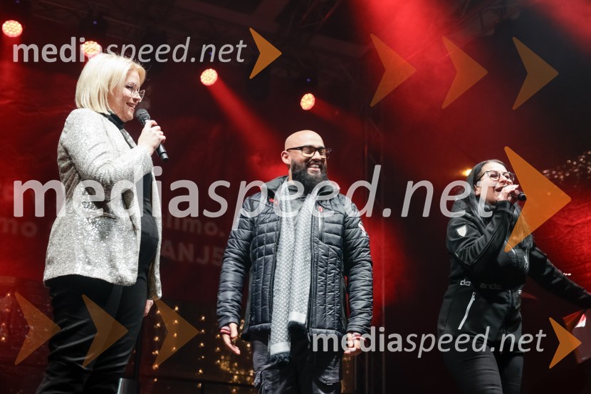  Darja Gajšek, pevka, voditeljica;  Tilen Lotrič, pevec;  Saša Zadnik, novinarkaTradicionalni prižig prazničnih luči na občinski praznik MOK