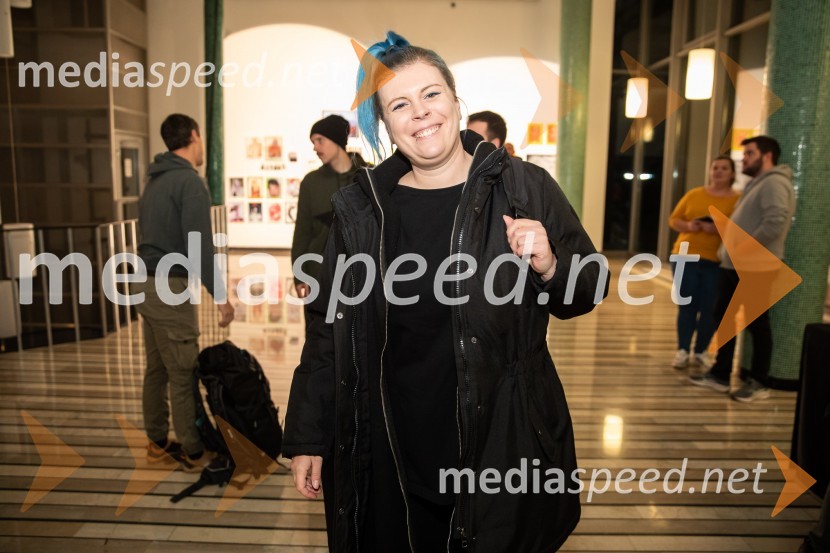  Tanja Divac, novinarkaIzštekanih 10: Elevators z Big Bandom RTV Slovenija in gosti