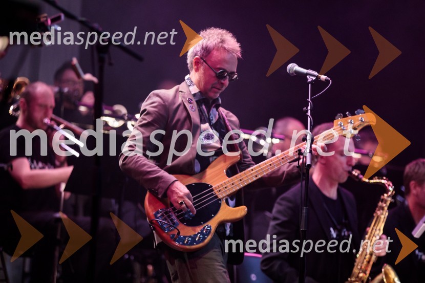  Jani Hace, glasbenik, SiddhartaIzštekanih 10: Elevators z Big Bandom RTV Slovenija in gosti